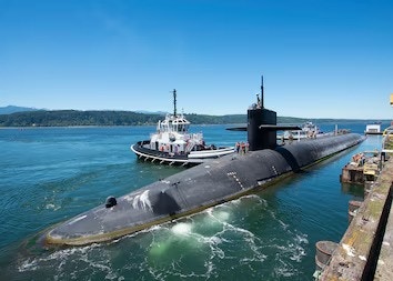 俄亥俄级弹道飞弹潜舰「缅因号」(SSBN 741)于2021年6月25日离开基察普-班戈海军基地,执行战略威慑巡逻任务。 (美国海军官网)