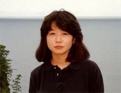 ·年轻时的白坂。(日本放送协会纪录片截图)