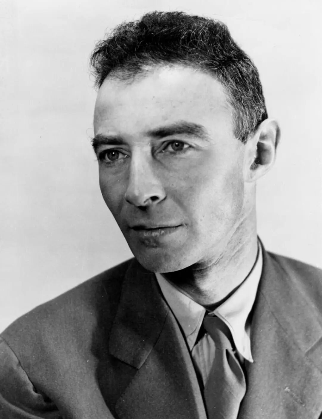 Access to Oppenheimer, In His Own Words - AIP.ORG