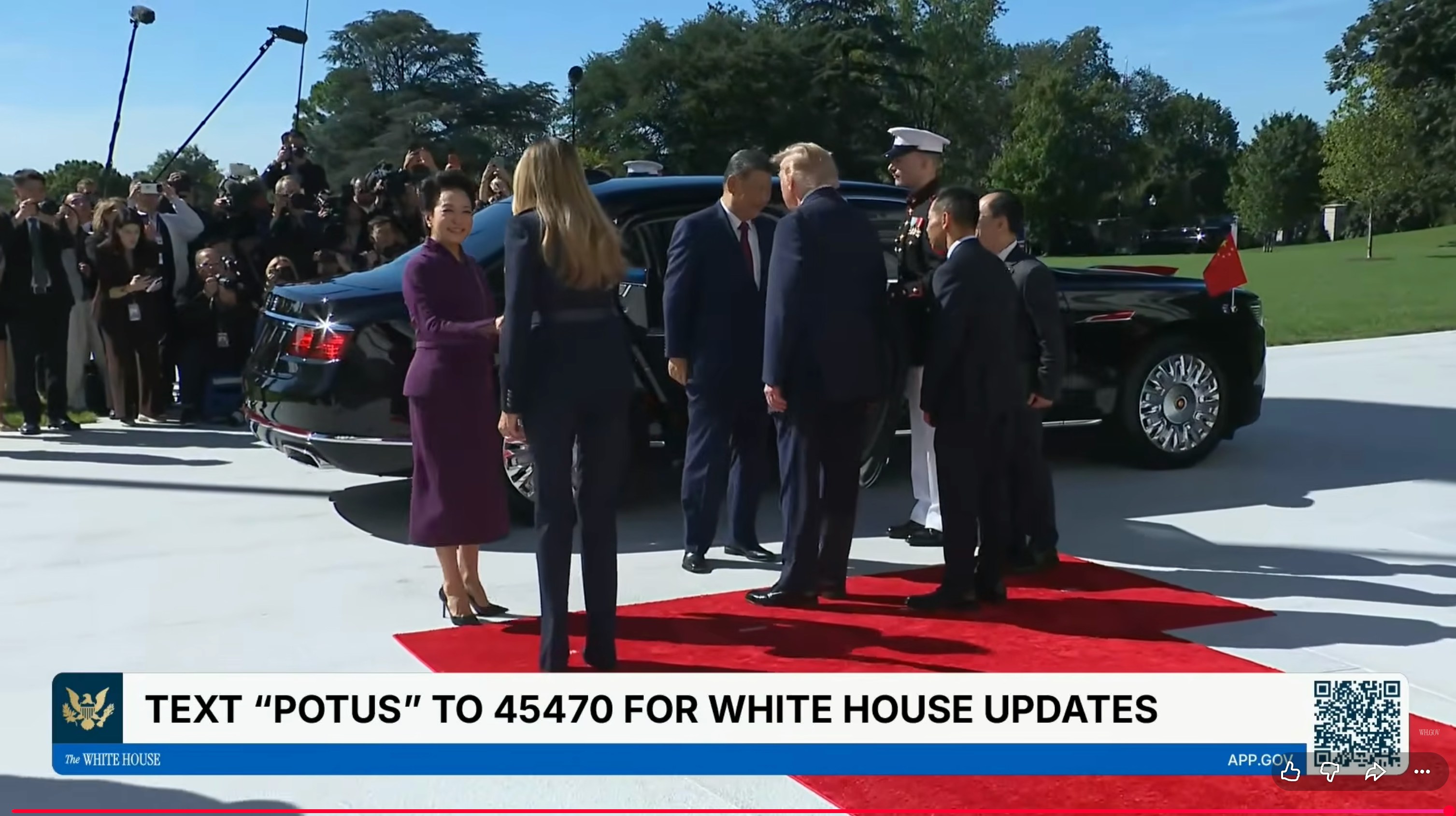 2026年9月25日,美国总统特朗普(Donald Trump)与第一夫人梅拉尼娅(Melania Trump)在白宫欢迎到访的中国国家主席习近平与夫人彭丽媛。(Youtube@the white house)。