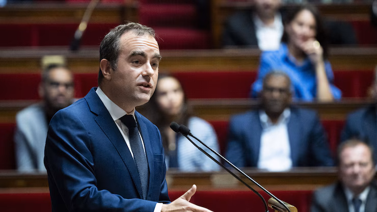 法国总理勒科尔尼（Sébastien Lecornu）。