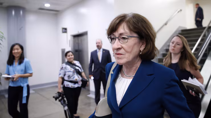 La sénatrice Susan Collins au Capitol Hill, le mercredi 3 octobre 2018 à Washington