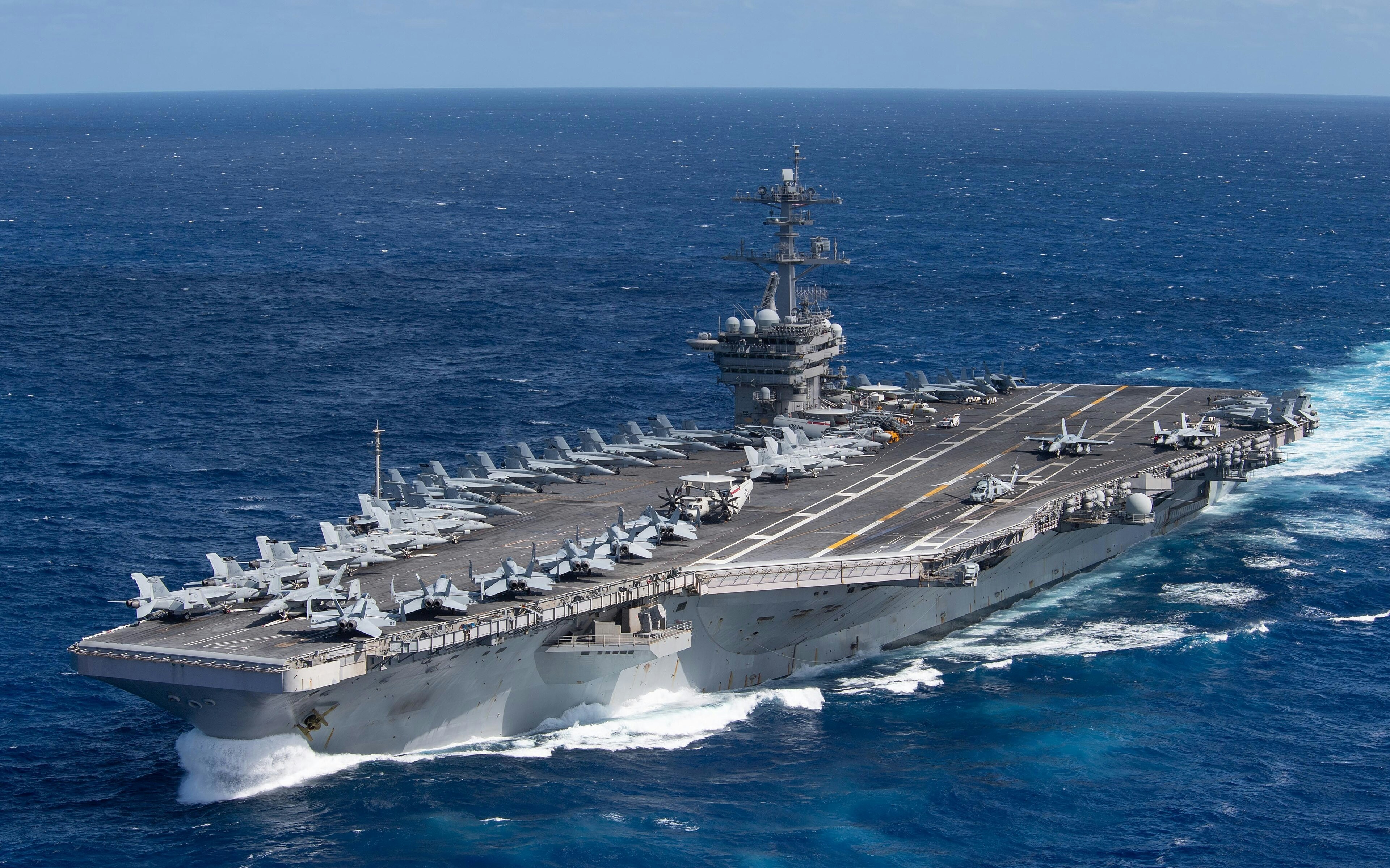美国国防部将派遣第三艘航空母舰「西奥多・罗斯福号」(USS Theodore Roosevelt)到中东。(Wikimedia Commons)