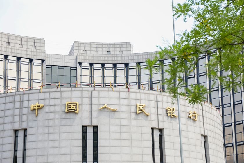 资料图:中国人民银行。针对不同类型金融机构,《意见》提出要立足自身战略定位、资源禀赋,找准服务业重点支持领域,形成差异化金融服务格局。图:视觉中国