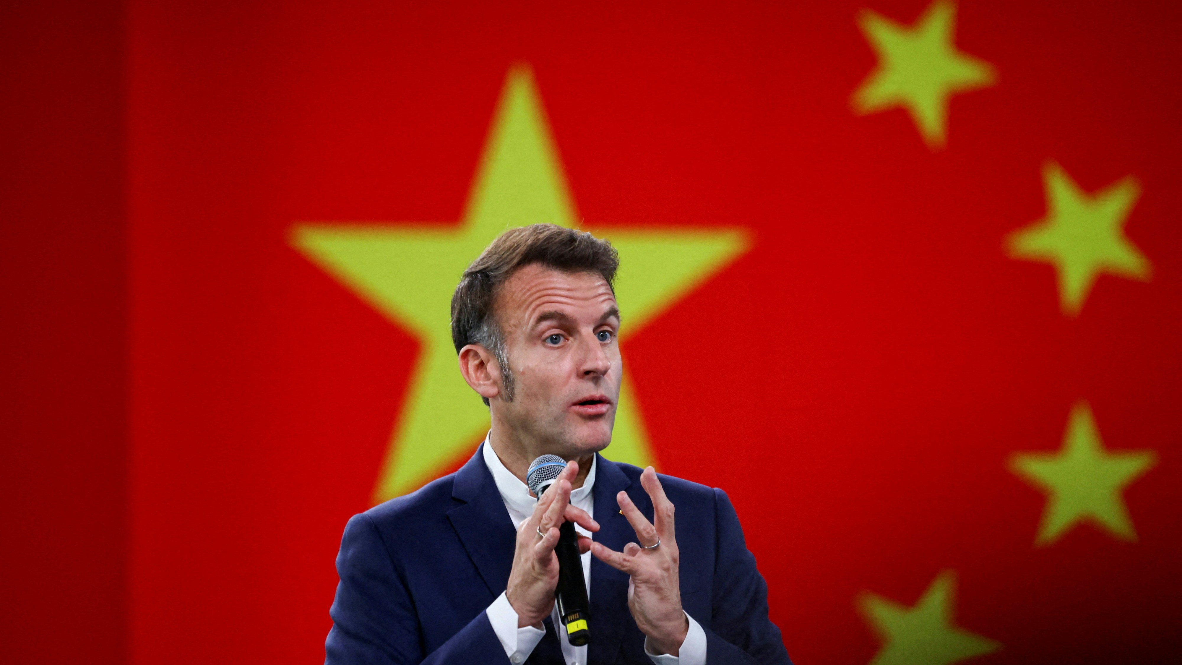2025年12月5日,四川省成都市,法国总统马克龙(Emmanuel Macron)在四川大学发表讲话。(Reuters)