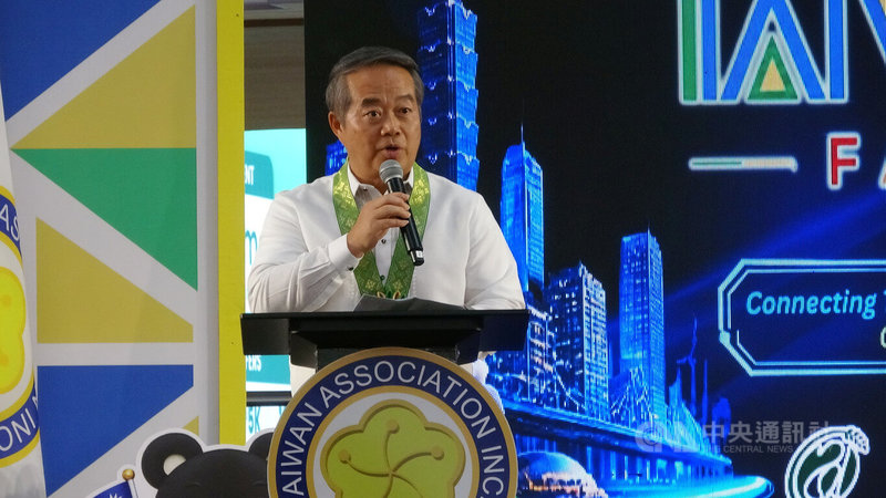 驻菲代表周民淦24日出席「2026年台湾连结展」（TaiwanLink Fair 2026）开幕活动时说，菲律宾力拚发展半导体产业，台湾可协助实现目标。中央社记者林行健马卡蒂市摄　115年10月24日