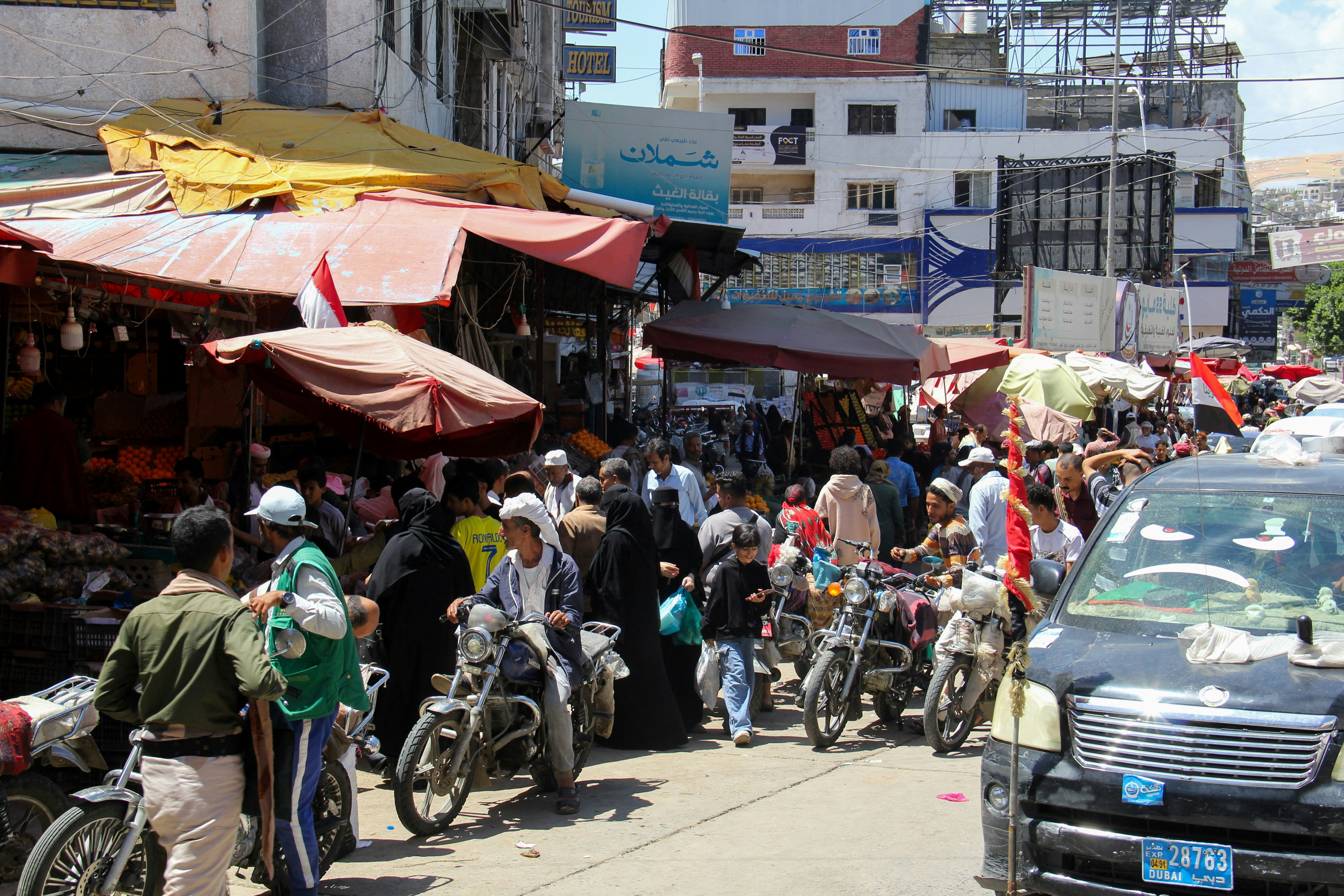 2026年10月5日,也门塔伊兹(Taiz)市面情况。(Reuters)
