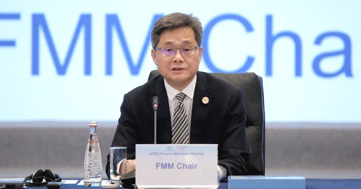 中国财政部长蓝佛安表示,亚太区作为全球增长引擎,国家应该携手合作。(黄劲璋摄)