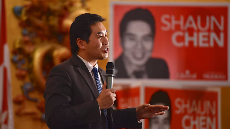 联邦自由党国会前议员一职的陈圣源(Shaun Chen)。