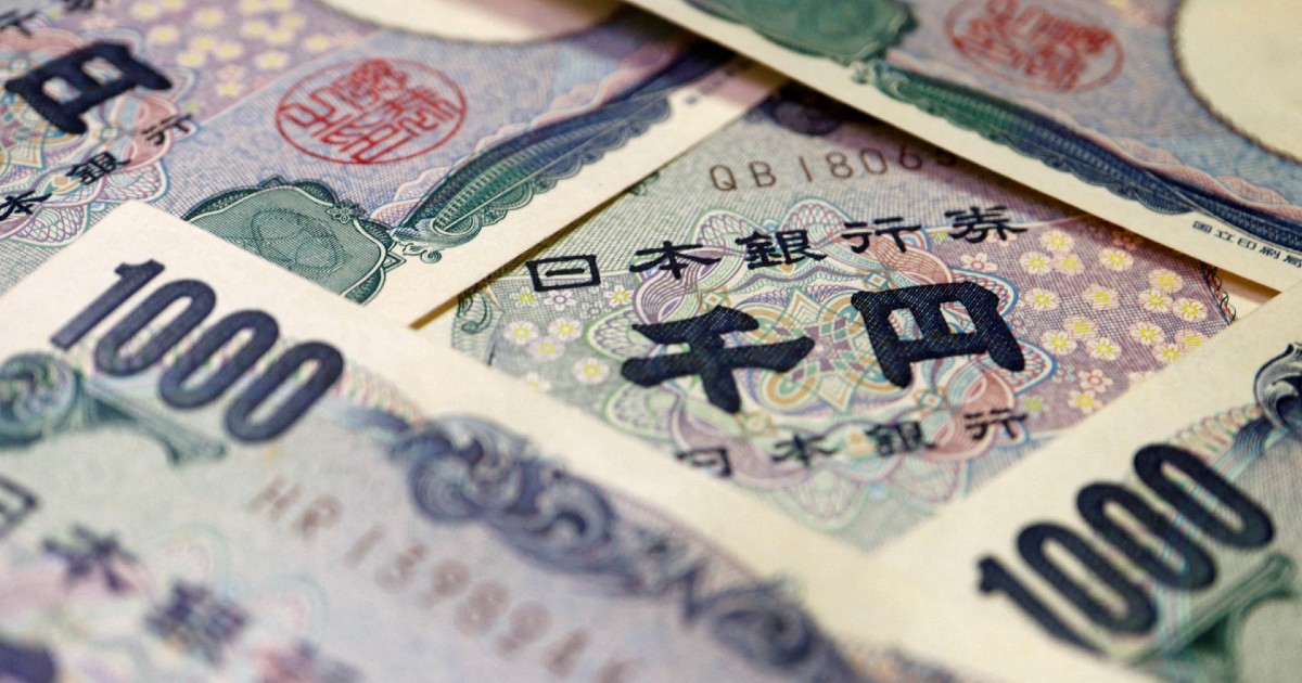 高盛策略师指出,在应对人工智能(AI)驱动的市场冲击方面,日圆正成为更有效的对冲工具。(路透资料图片)