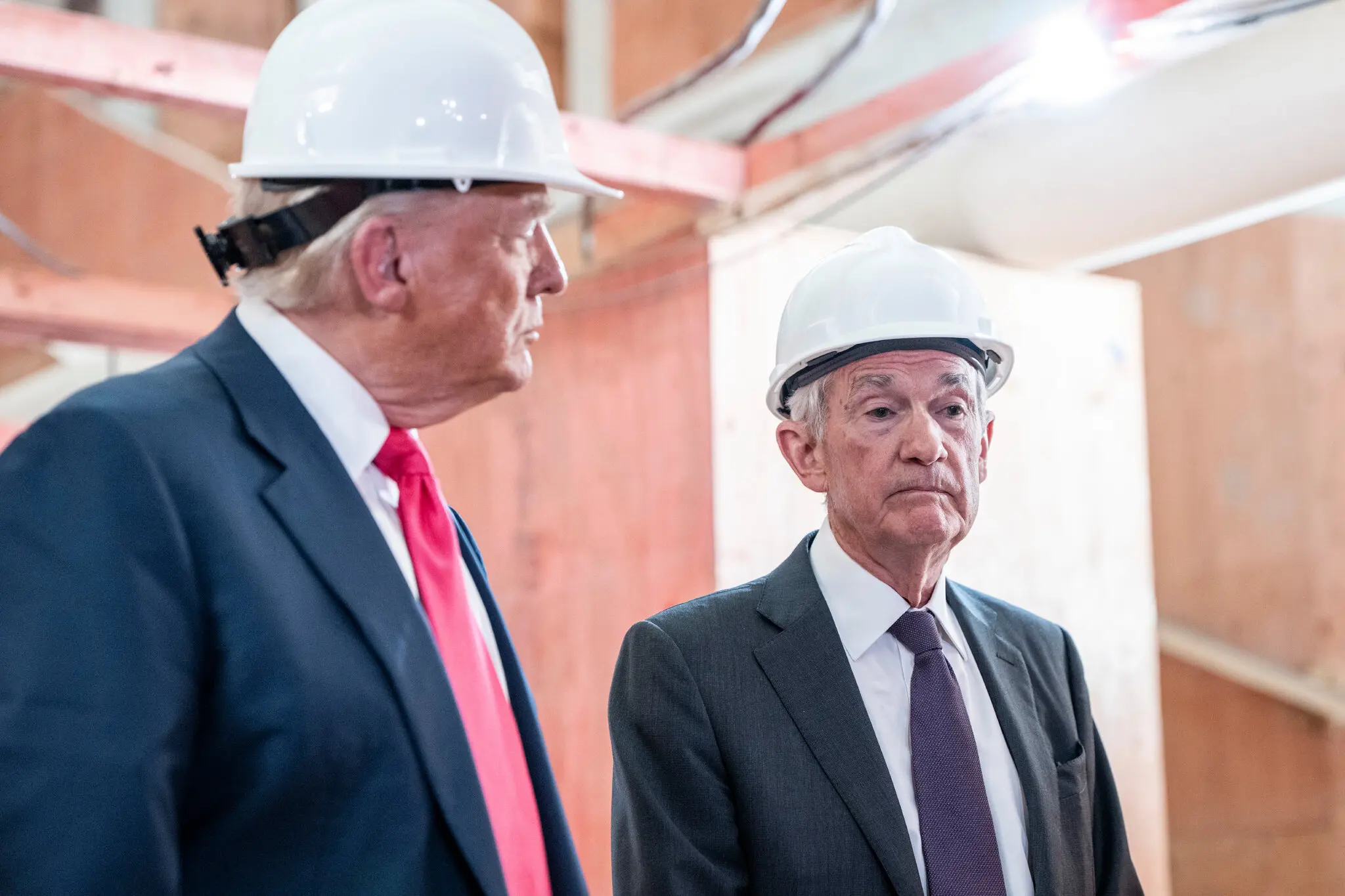 据报道，联邦检察官已对美联储主席鲍威尔展开调查