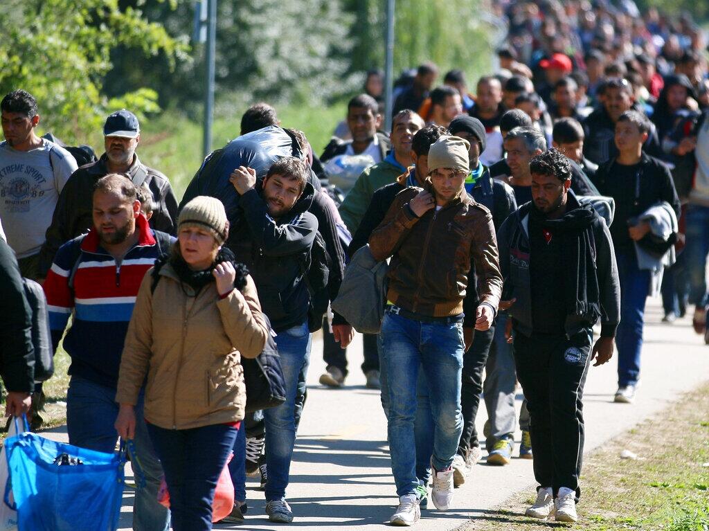 “人口定时炸弹”——未来 50 年内，700 万叙利亚人可能因家庭团聚抵达德国